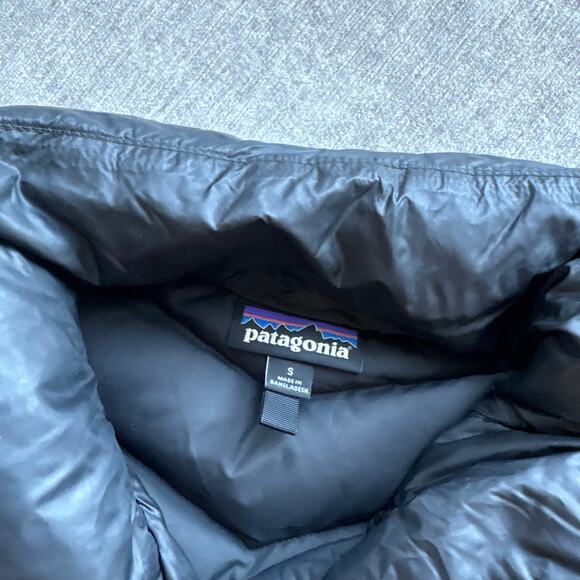 Patagonia Down Puffer Vest - Picture 2 of 5